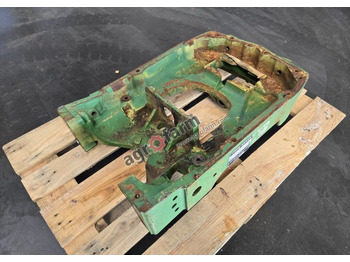 Karosseri och exteriör JOHN DEERE