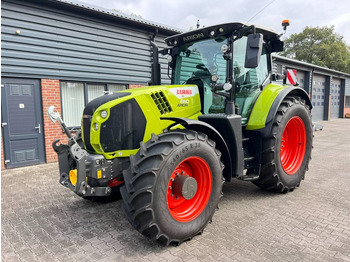 Traktor CLAAS Arion 660