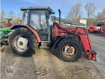 Traktor MASSEY FERGUSON