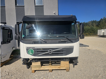Hytt VOLVO FM3 DAILY CAB / COMPLETE / WORLDWIDE DELIVERY: bild 4 Hytt VOLVO FM3 DAILY CAB / COMPLETE / WORLDWIDE DELIVERY: bild 4