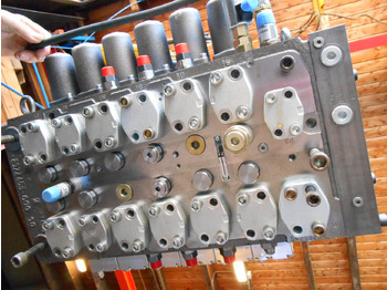 Hydraulventil NEW HOLLAND