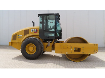 Kompaktor CATERPILLAR CS66B