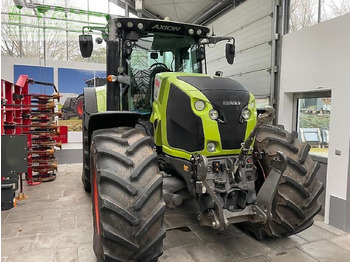 Traktor CLAAS Axion 870