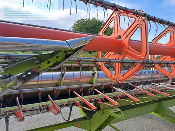 Skördetröska CLAAS Lexion