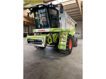Skördetröska CLAAS Lexion