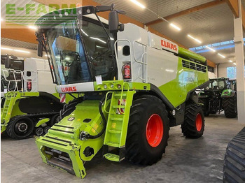 Skördetröska CLAAS Lexion 750