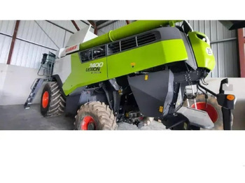 Skördetröska CLAAS Lexion 740