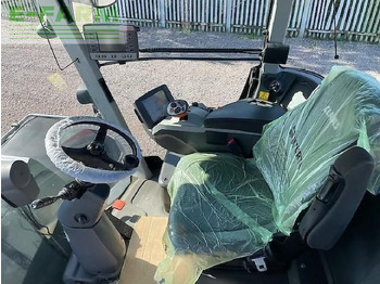 Traktor CLAAS Xerion 4000