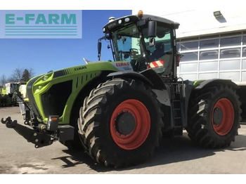 Traktor CLAAS Xerion