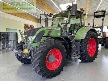 Traktor FENDT 718 Vario