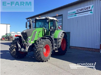 Traktor FENDT 824 Vario