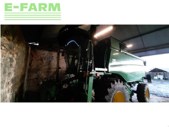 Skördetröska JOHN DEERE T550