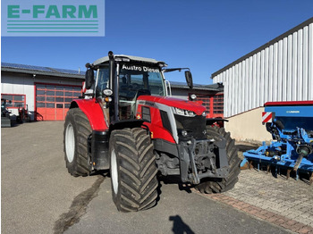 Traktor MASSEY FERGUSON 100 series
