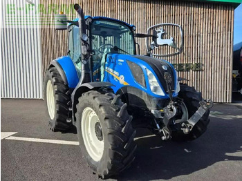 Traktor NEW HOLLAND T5