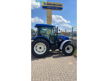 Traktor NEW HOLLAND T5
