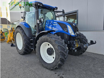 Traktor NEW HOLLAND T5