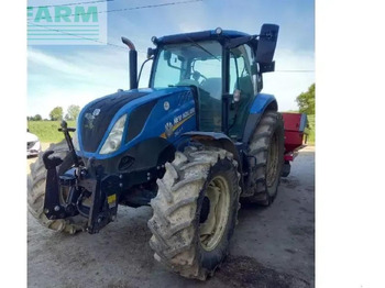 Traktor NEW HOLLAND T6