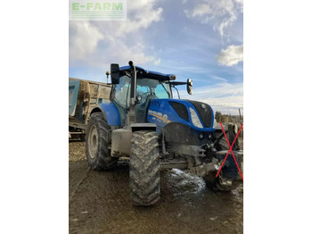 Traktor NEW HOLLAND T7.210