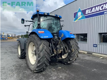 Traktor New Holland t7.235 auto command: bild 4 Traktor New Holland t7.235 auto command: bild 4