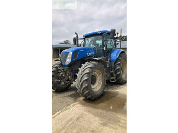 Traktor NEW HOLLAND T7.250