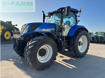 Traktor NEW HOLLAND T7