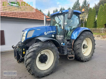 Traktor NEW HOLLAND T7.270