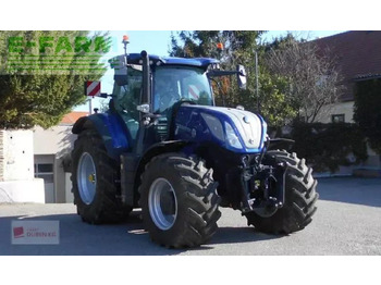 Traktor NEW HOLLAND T7