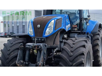 Traktor NEW HOLLAND T8