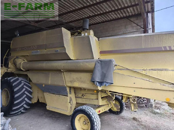 Skördetröska NEW HOLLAND TX series