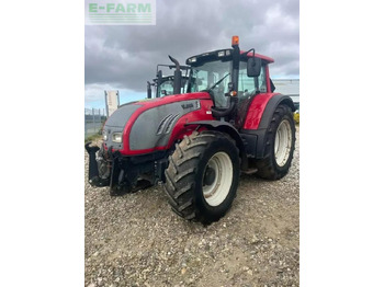 Traktor VALTRA T202