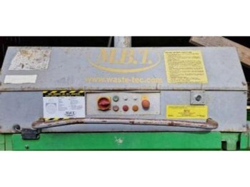 Industrimaskin Strautmann MK 1100 Mehrkammer Ballenpresse: bild 2 Industrimaskin Strautmann MK 1100 Mehrkammer Ballenpresse: bild 2