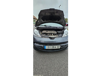 Personbil PEUGEOT