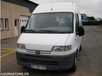 Skåpbil PEUGEOT Boxer