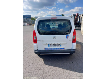 Små skåpbil Peugeot Partner BL028QY: bild 5 Små skåpbil Peugeot Partner BL028QY: bild 5