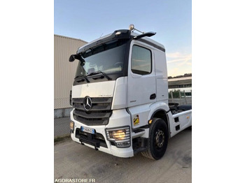 Dragbil MERCEDES-BENZ Actros