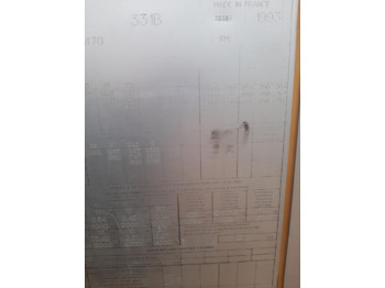 Självresande tornkran POTAIN