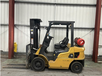 Gasoltruck CATERPILLAR GP