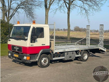 Biltransportbil lastbil MAN 8.163