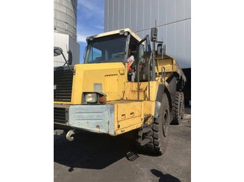 Ramstyrd dumper KOMATSU HM400