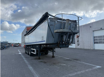 Tippbil semitrailer AMT