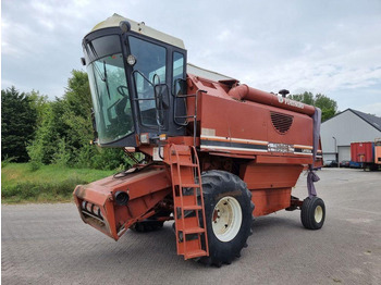 Skördetröska LAVERDA