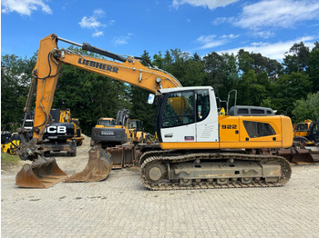 Bandgrävare LIEBHERR R 922
