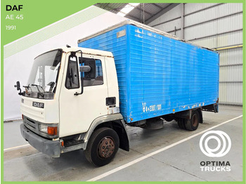 Lastbil med skåp DAF