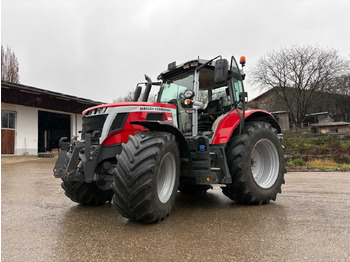 Traktor MASSEY FERGUSON 100 series