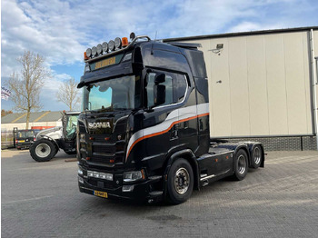 Lastbil SCANIA S 580