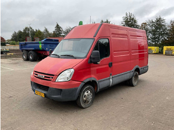 Transportbil IVECO Daily