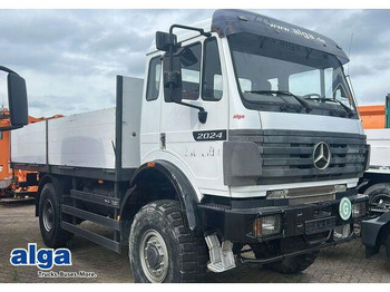 Flakbil MERCEDES-BENZ
