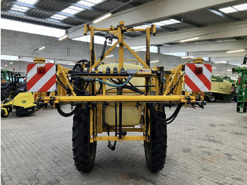 Bogserad spruta Dubex Junior 2000 Liter: bild 4 Bogserad spruta Dubex Junior 2000 Liter: bild 4