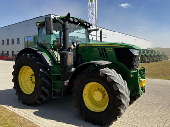 Traktor John Deere 6215R: bild 2 Traktor John Deere 6215R: bild 2