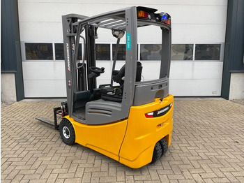 Motviktstruck JUNGHEINRICH EFG